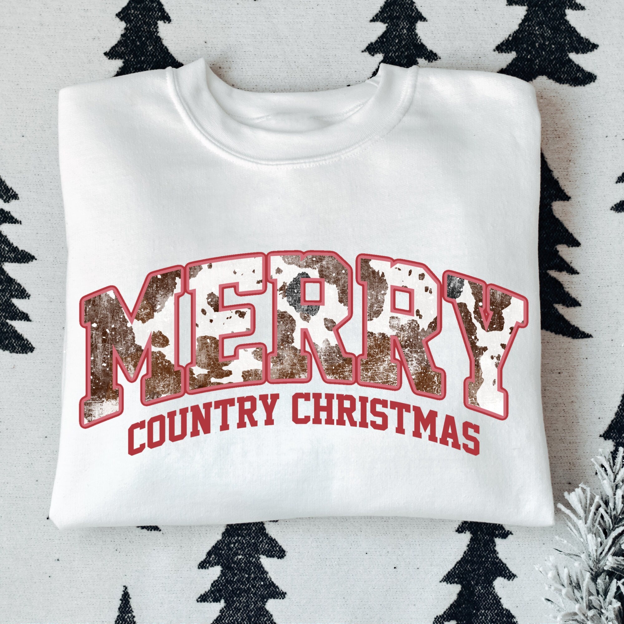 Women's "Merry Country Christmas" Unisex Heavy Blend™ Crewneck Sweatshirt In The Color White
