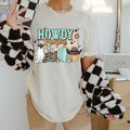 Women's Western Halloween "Howdy Pumpkin" Retro Fall Design Unisex Fit Garment-Dyed T-shirt In The Color Ivory