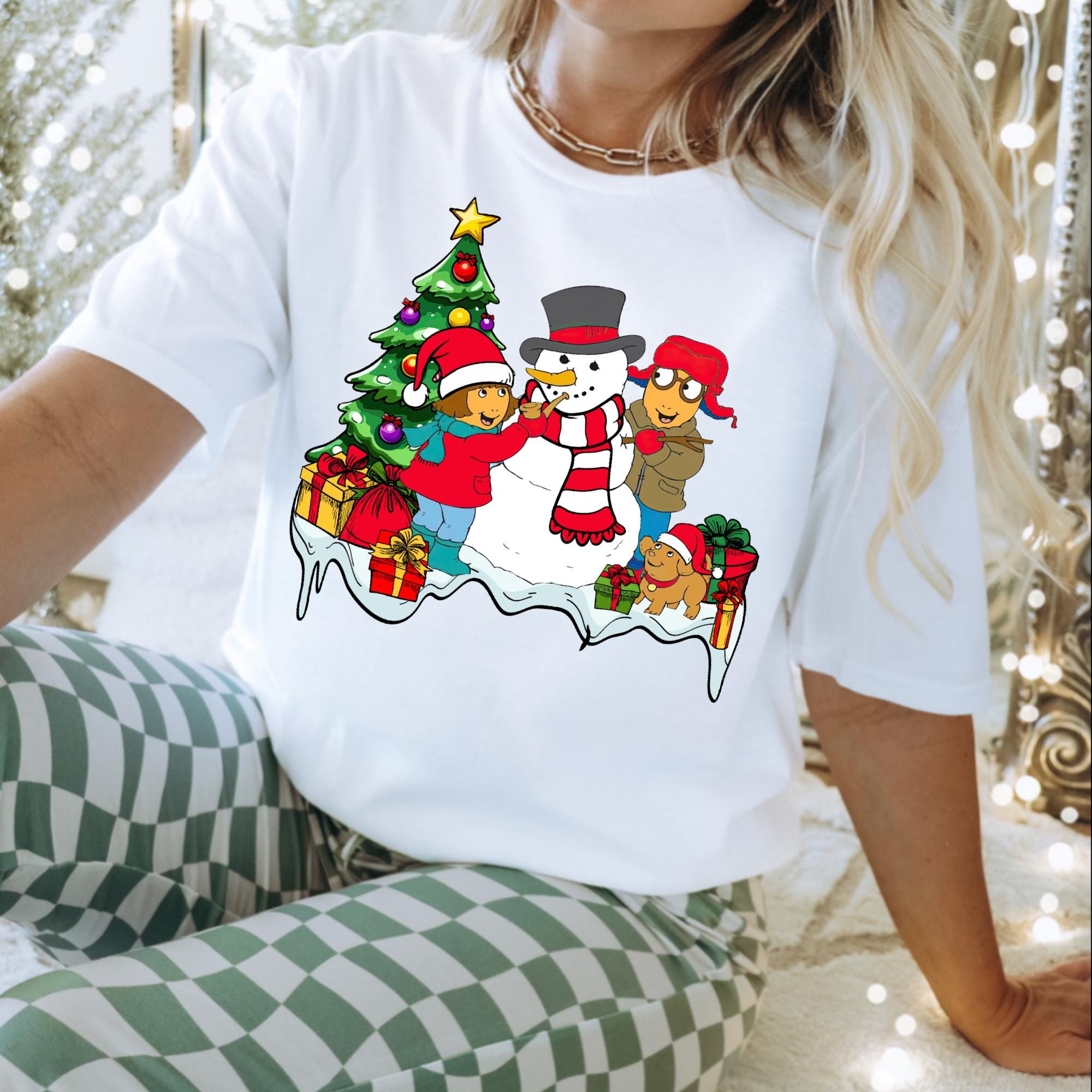 Arthur Christmas White Tee, Unisex Fit Holiday T-shirt, Festive Tee for Men and Women, Xmas Graphic Shirt, Santa Claus Tshirt