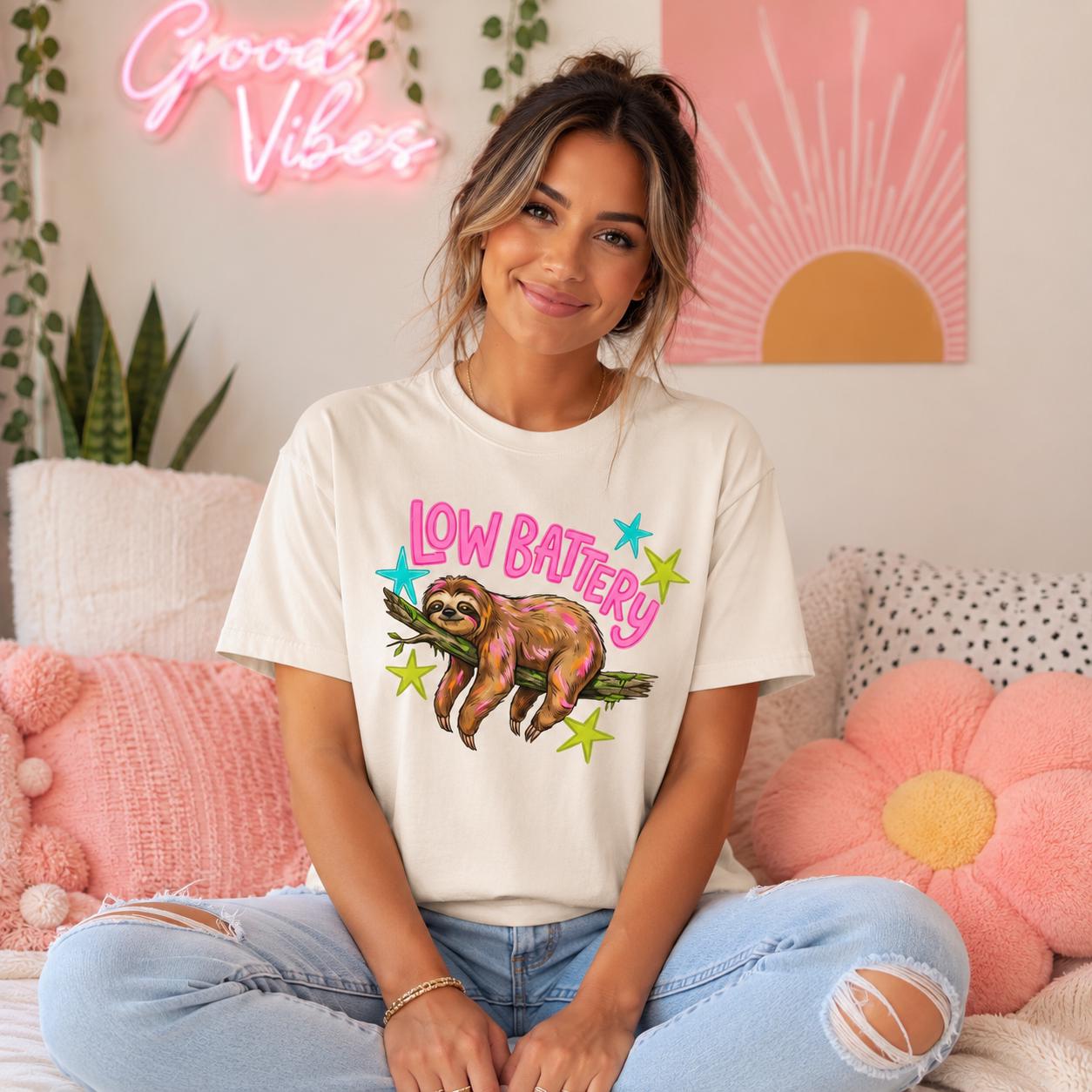 Low Battery Sloth Comfort Colors 1717 Shirt, Funny Sloth Graphic Tee, Unisex Fit T-Shirt, Cute Retro Animal Shirt, Oversized Comfort Colors
